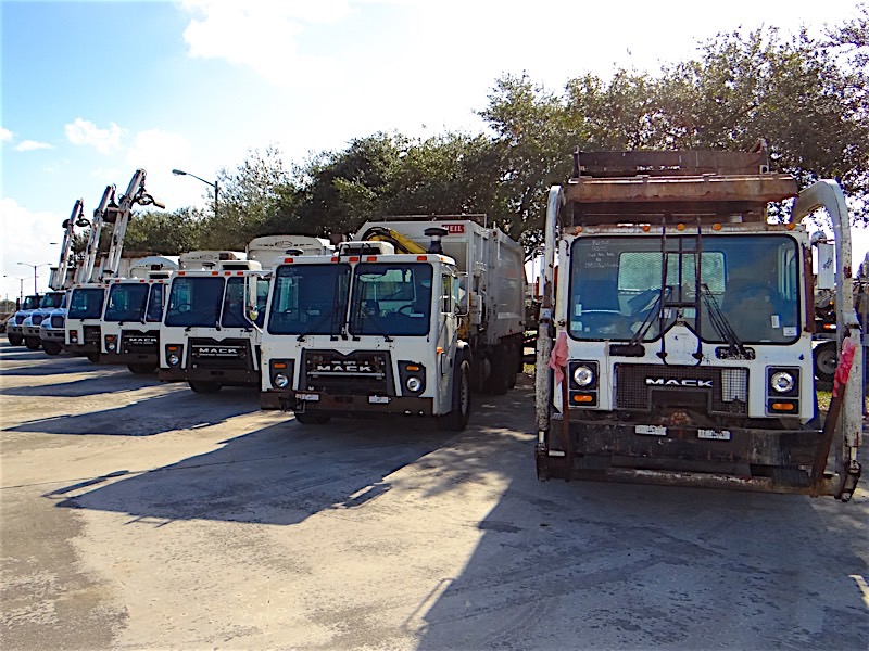 Used Trash and Recycling Trucks For Sale